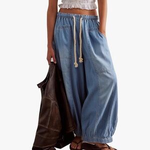 Casual Blue Wide-Leg Barrel Jeans, Size S